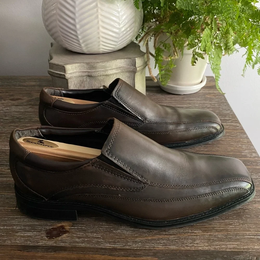 Dockers‎ Men’s 9 M Slip On Loafers Casual Shoes Brown Leather Low Top